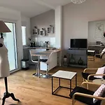 studio maisonnette avec jardin